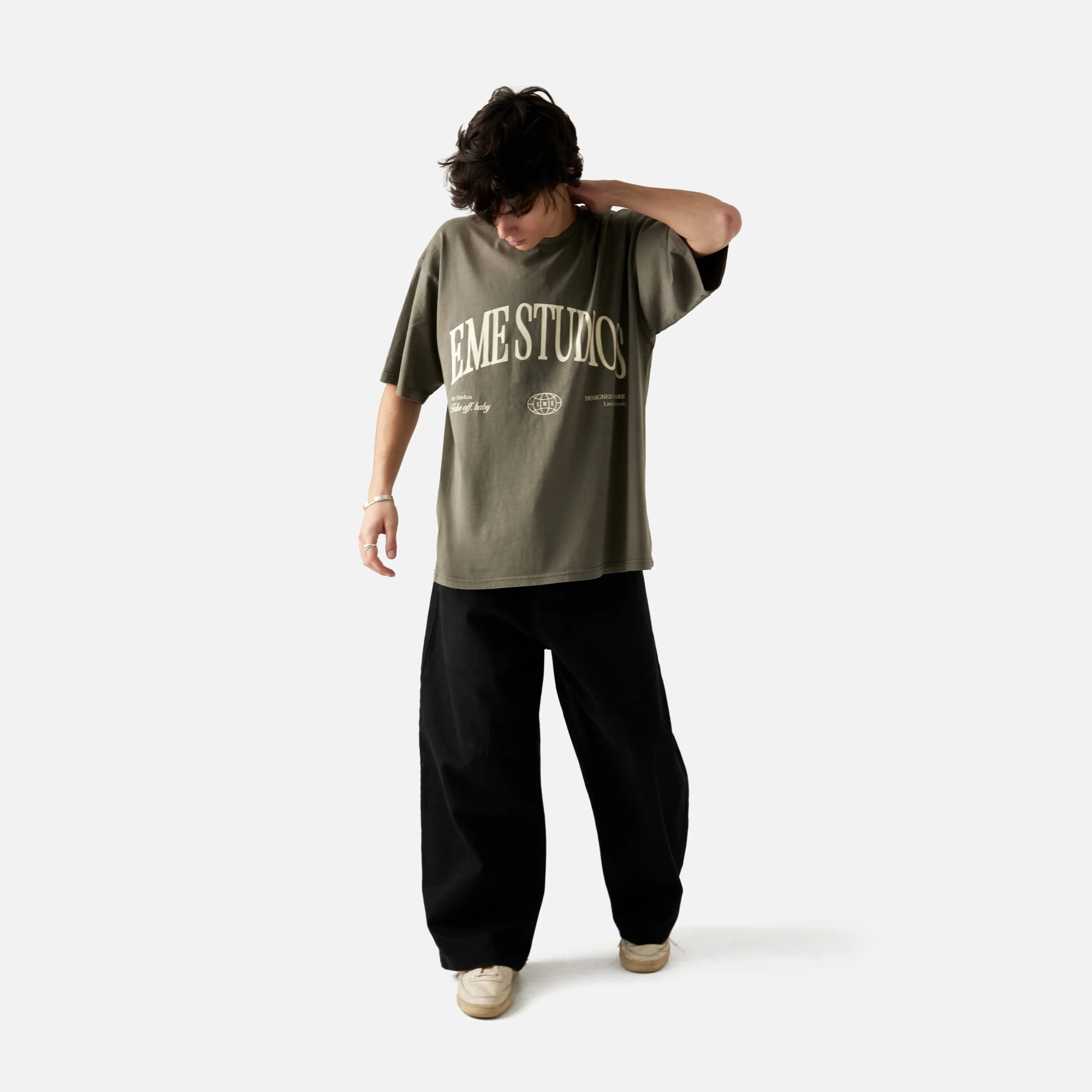 Airline Laurel Oversized Tee