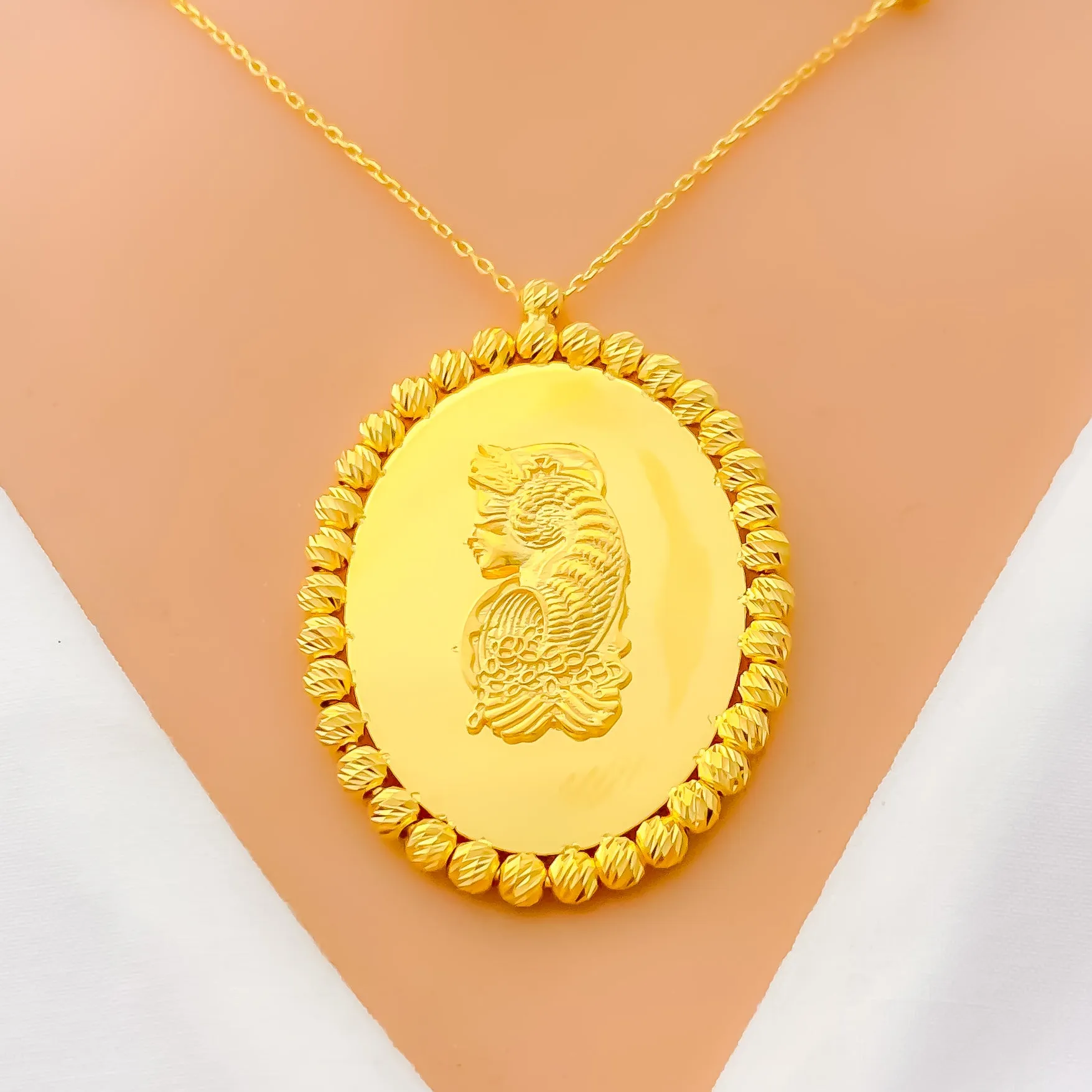 Beautiful Stylish 21k Gold Coin Necklace