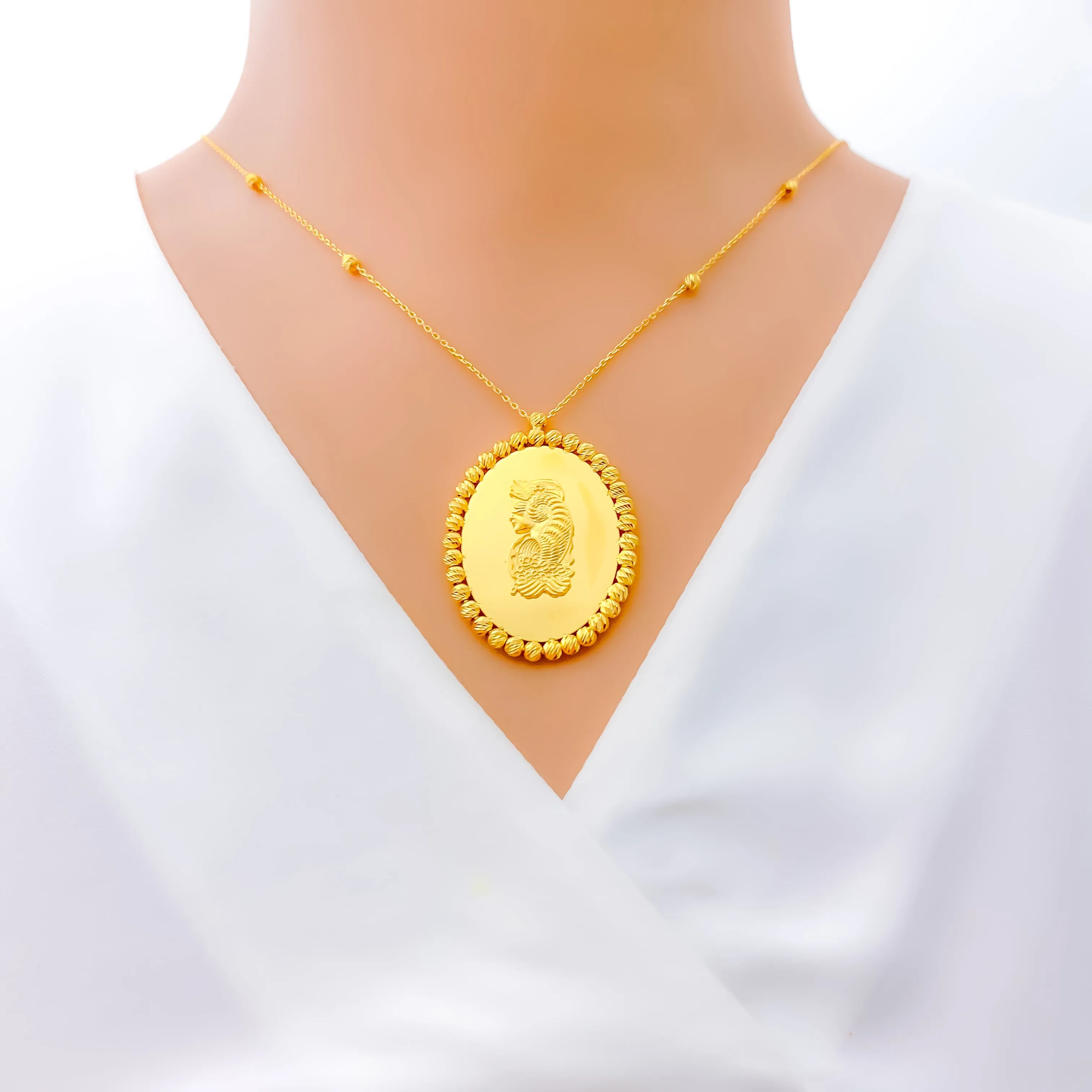 Beautiful Stylish 21k Gold Coin Necklace