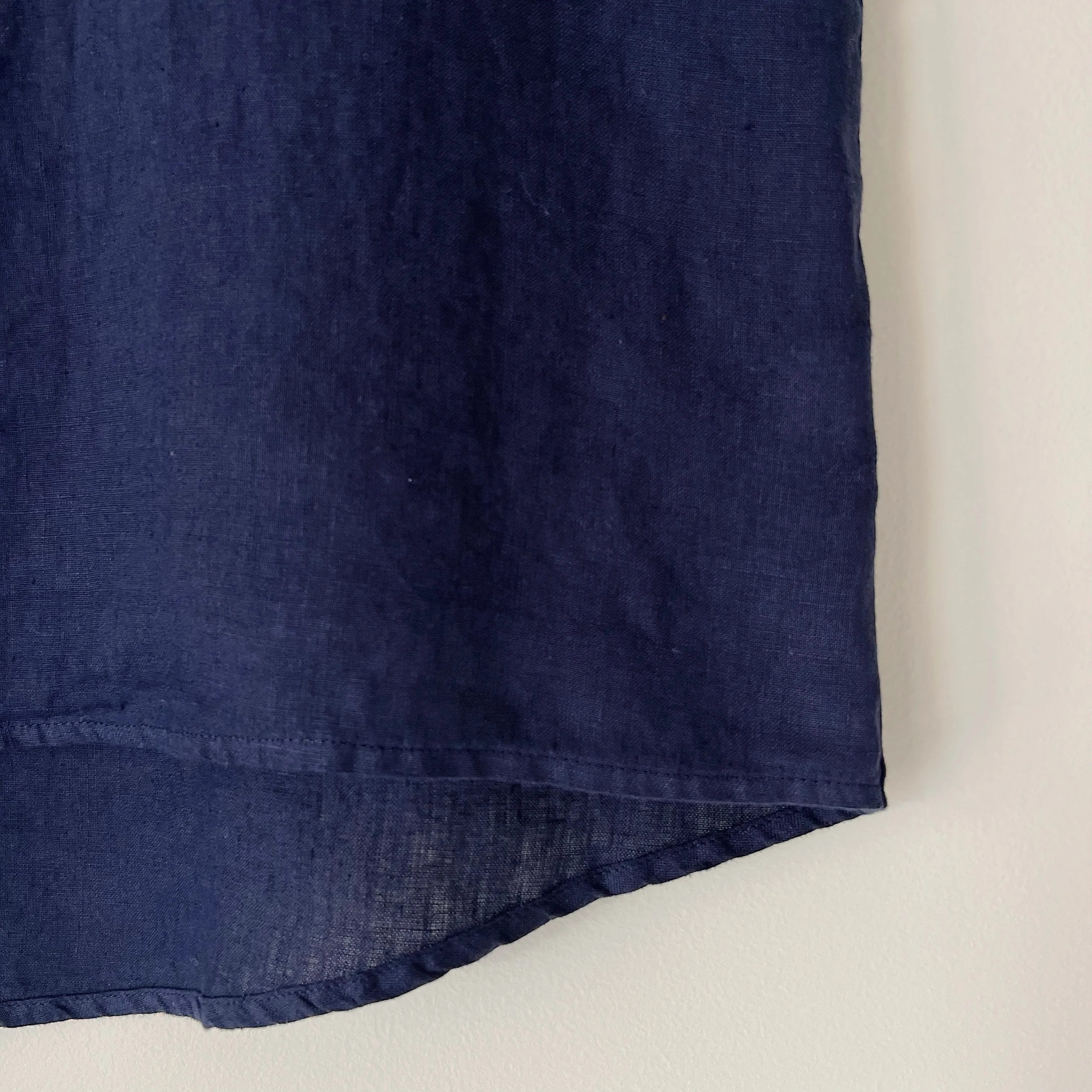 Cut Loose | High Low Linen Tee in Nightsky