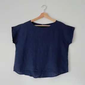 Cut Loose | High Low Linen Tee in Nightsky