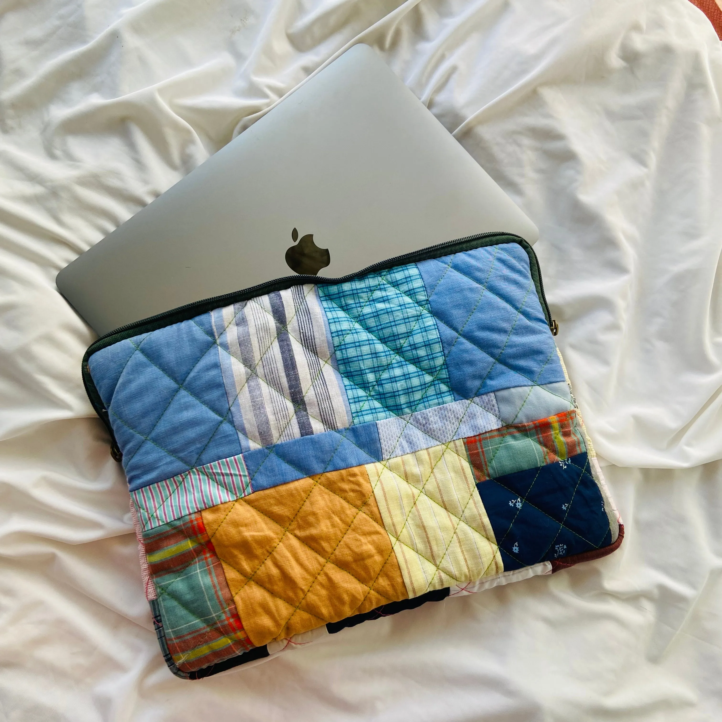 Eco-Friendly Laptop Sleeve- Functional, Stylish, Size Customisable - 14 inches