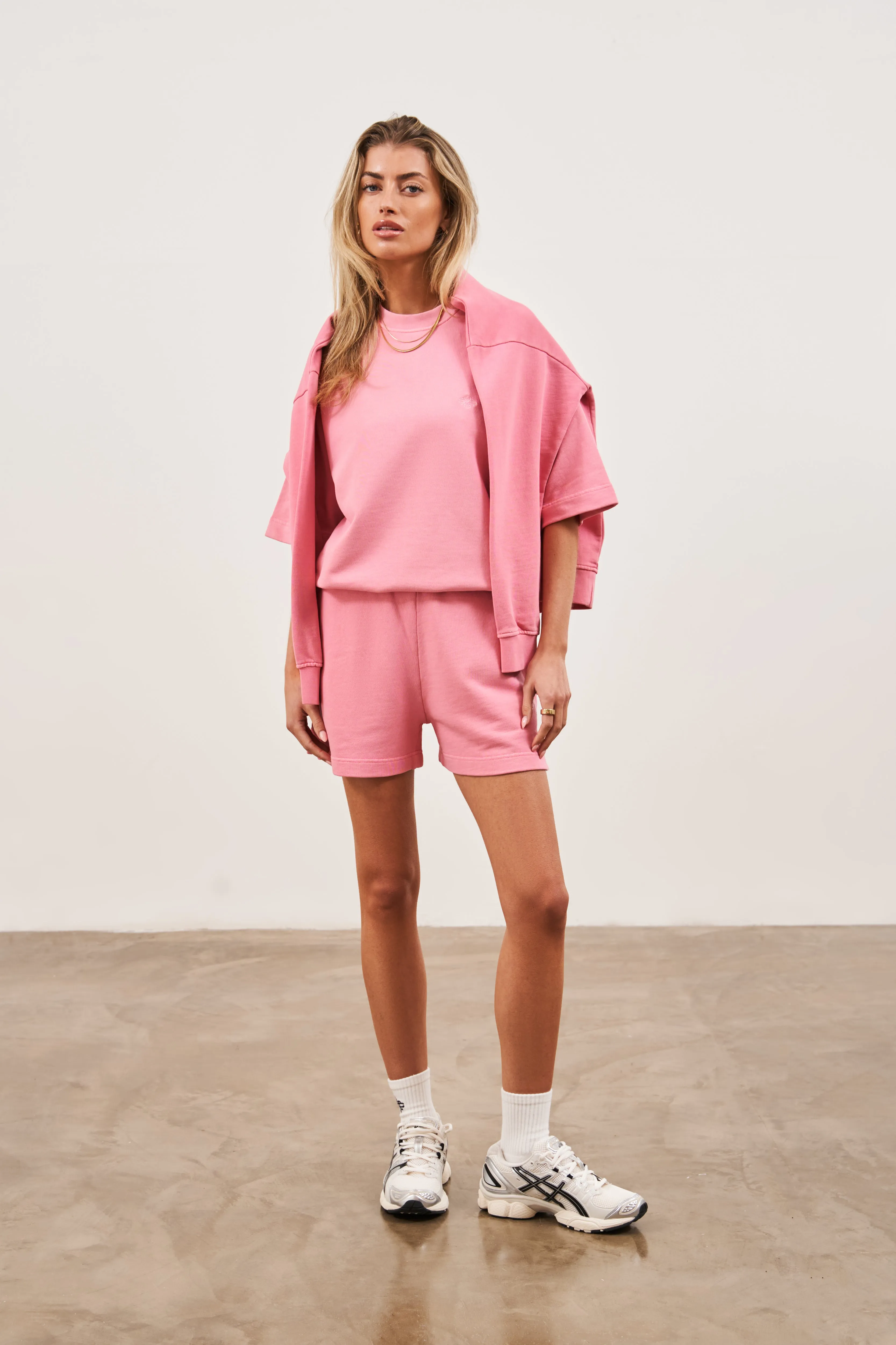 EMBLEM OVERSIZED T-SHIRT - PINK