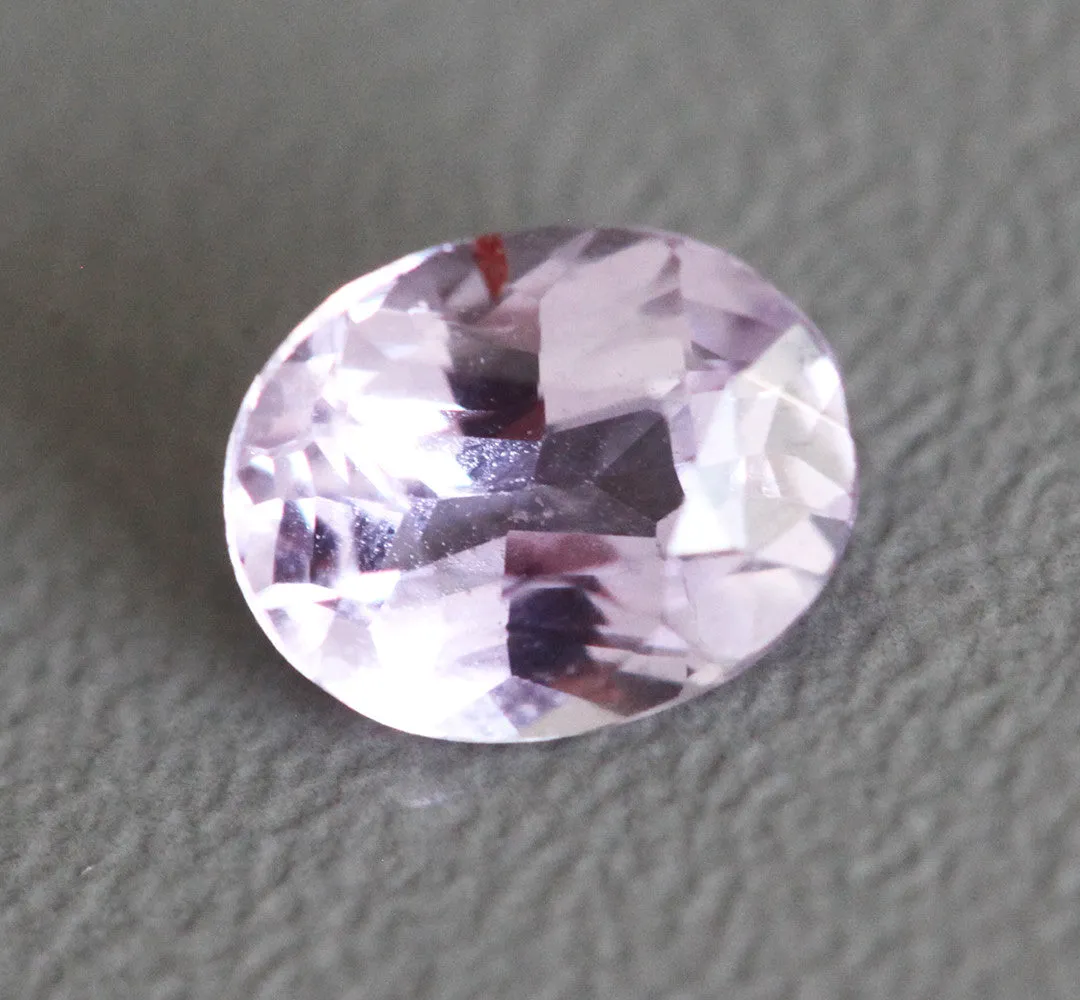 Loose 1.10 Ct Lilac Oval Sapphire