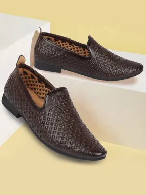 Men Brown Ethnic Slip-On Juttis