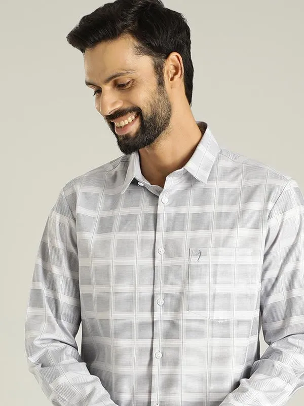 Men Checked Full Sleeve Cotton Shirt