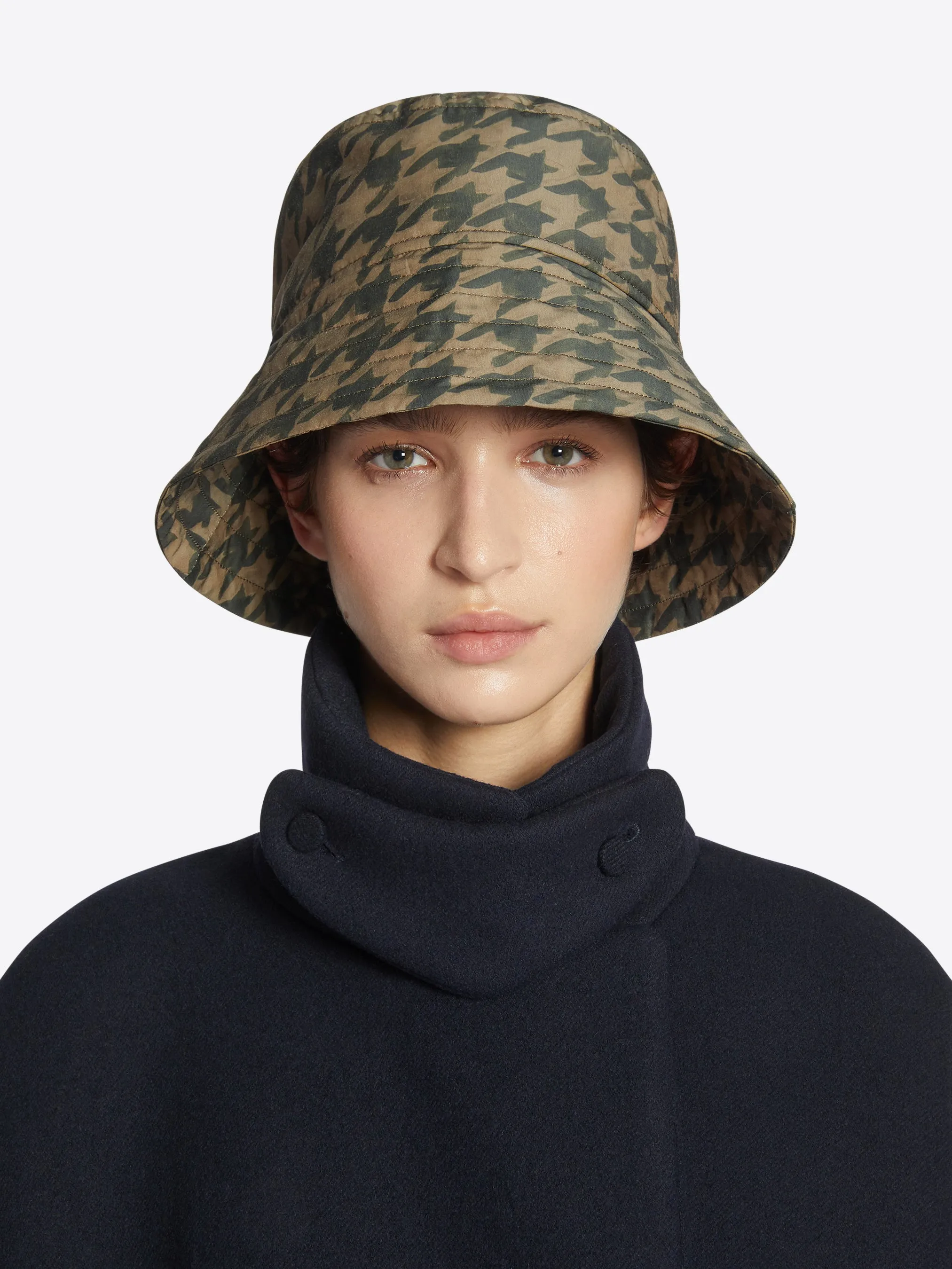 Printed bucket hat