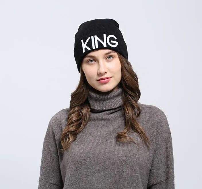 QUEEN Stylish Black Winter Beanie for Women