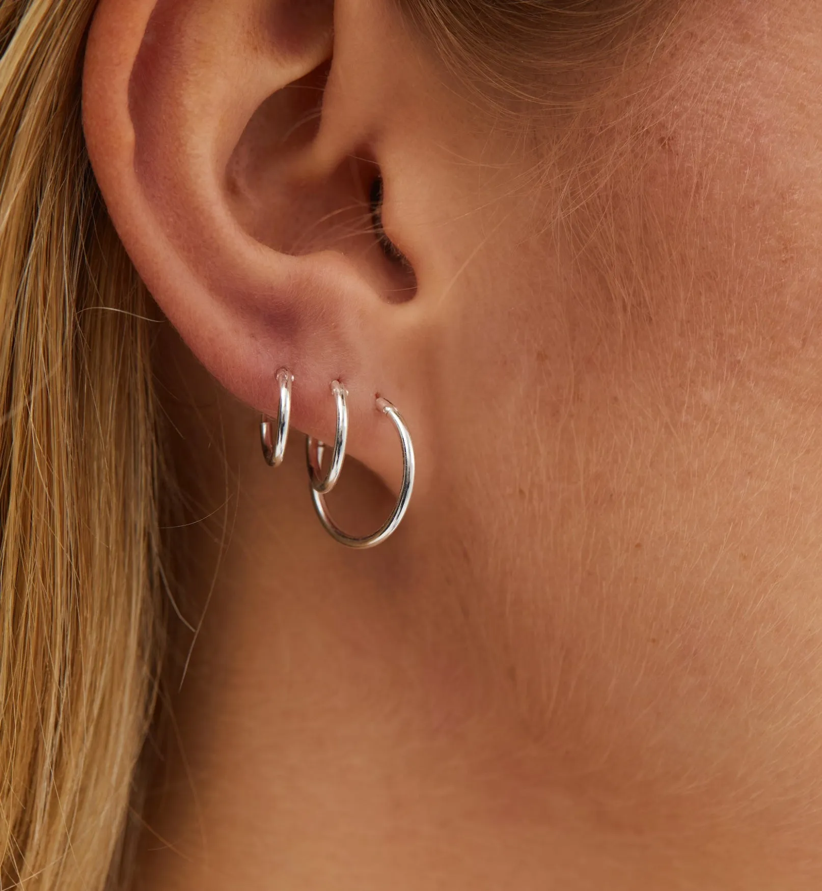 Single Plain Ring Earring