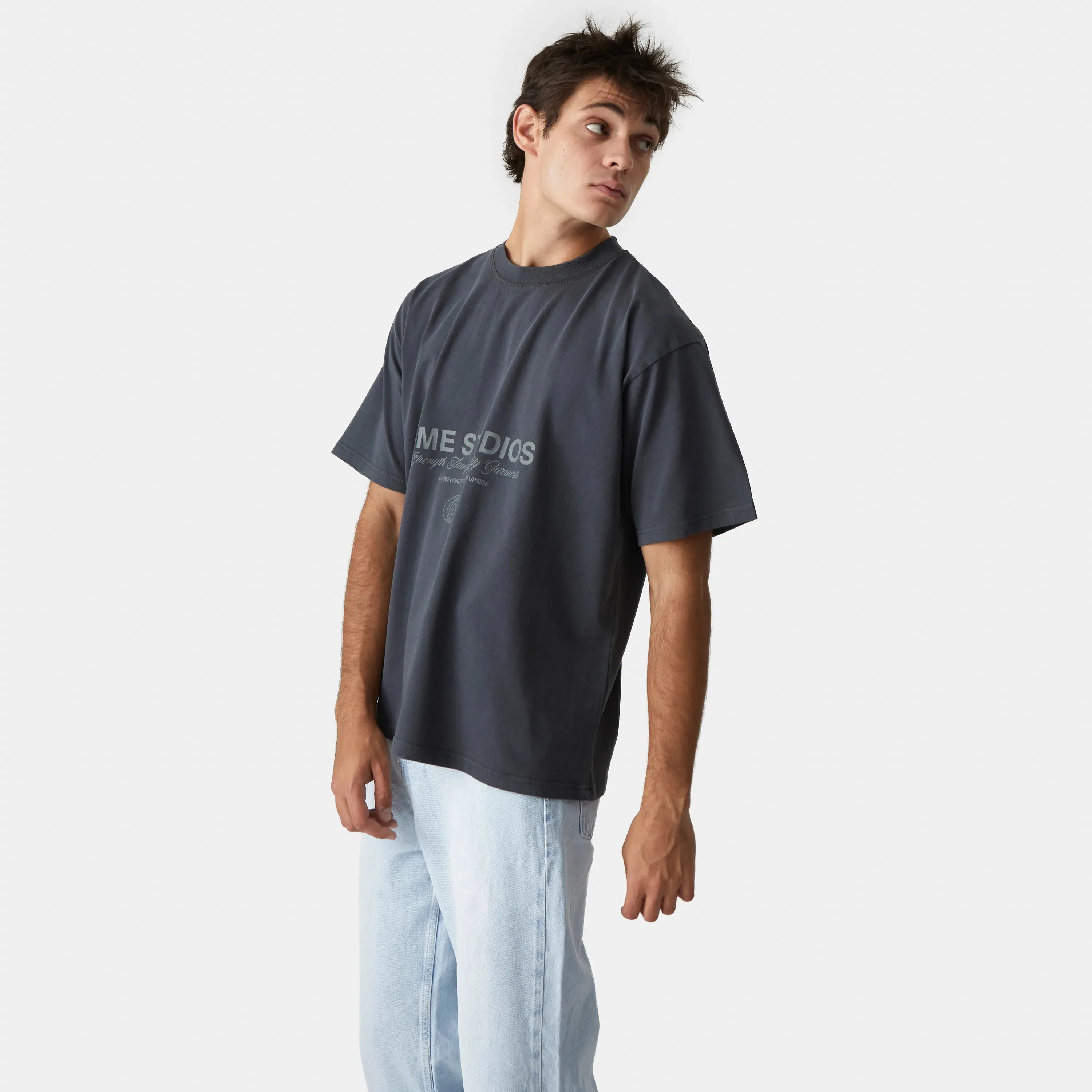 Touch Shadow Oversized Tee