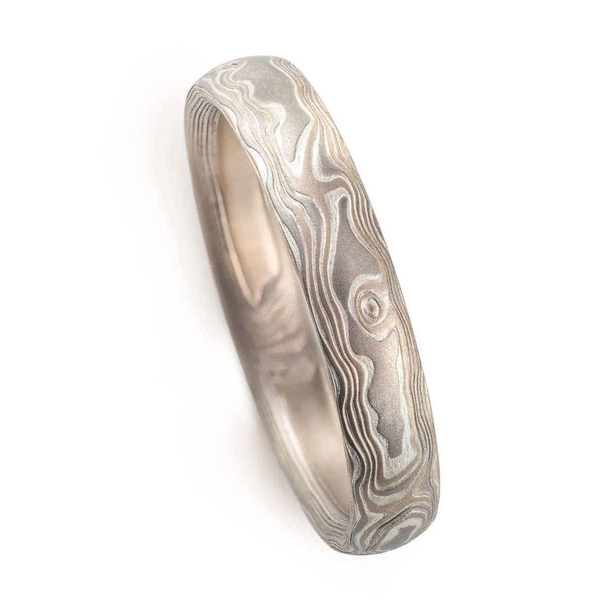 Woodgrain Patterned Ring in Smoke Palette